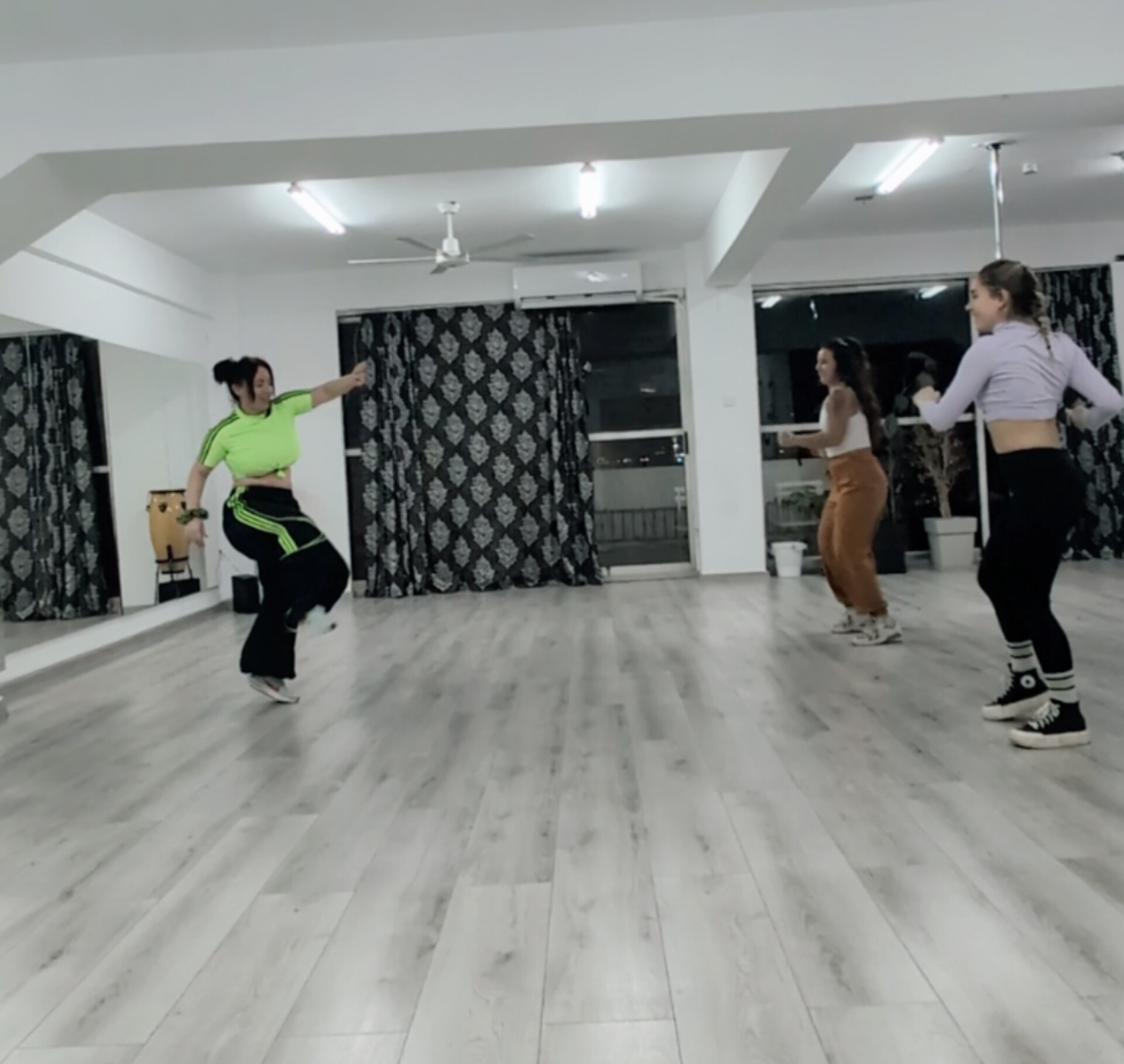 Dance story image 8